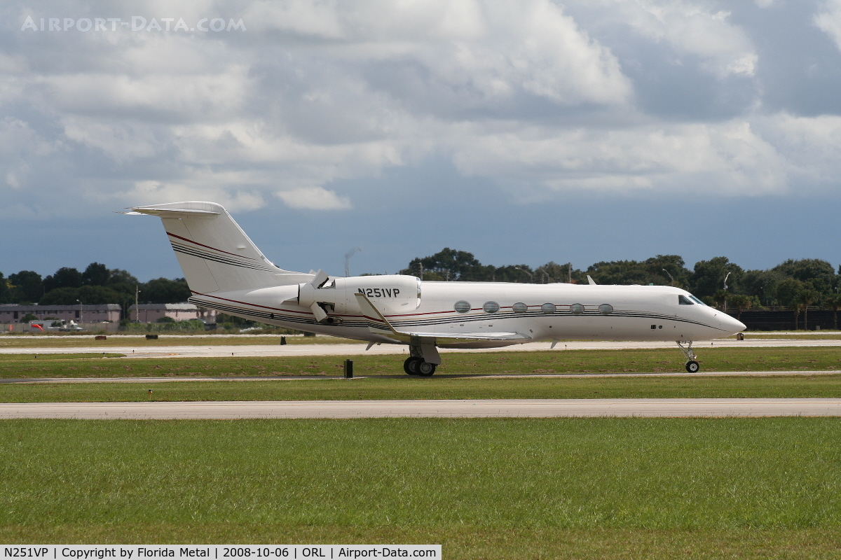 N251VP, 2007 Gulfstream Aerospace GIV-X (G450) C/N 4083, Gulfstream 450