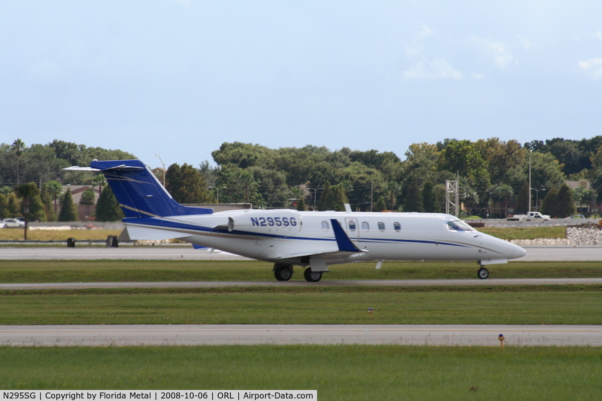 N295SG, 2008 Learjet 45 C/N 2105, Lear 40