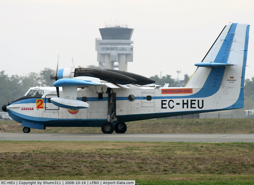 EC-HEU, 1974 Canadair CL-215-III (CL-215-1A10) C/N 1038, Rolling to Air France facility for maintenance... Nice to see this old bird here ;-)