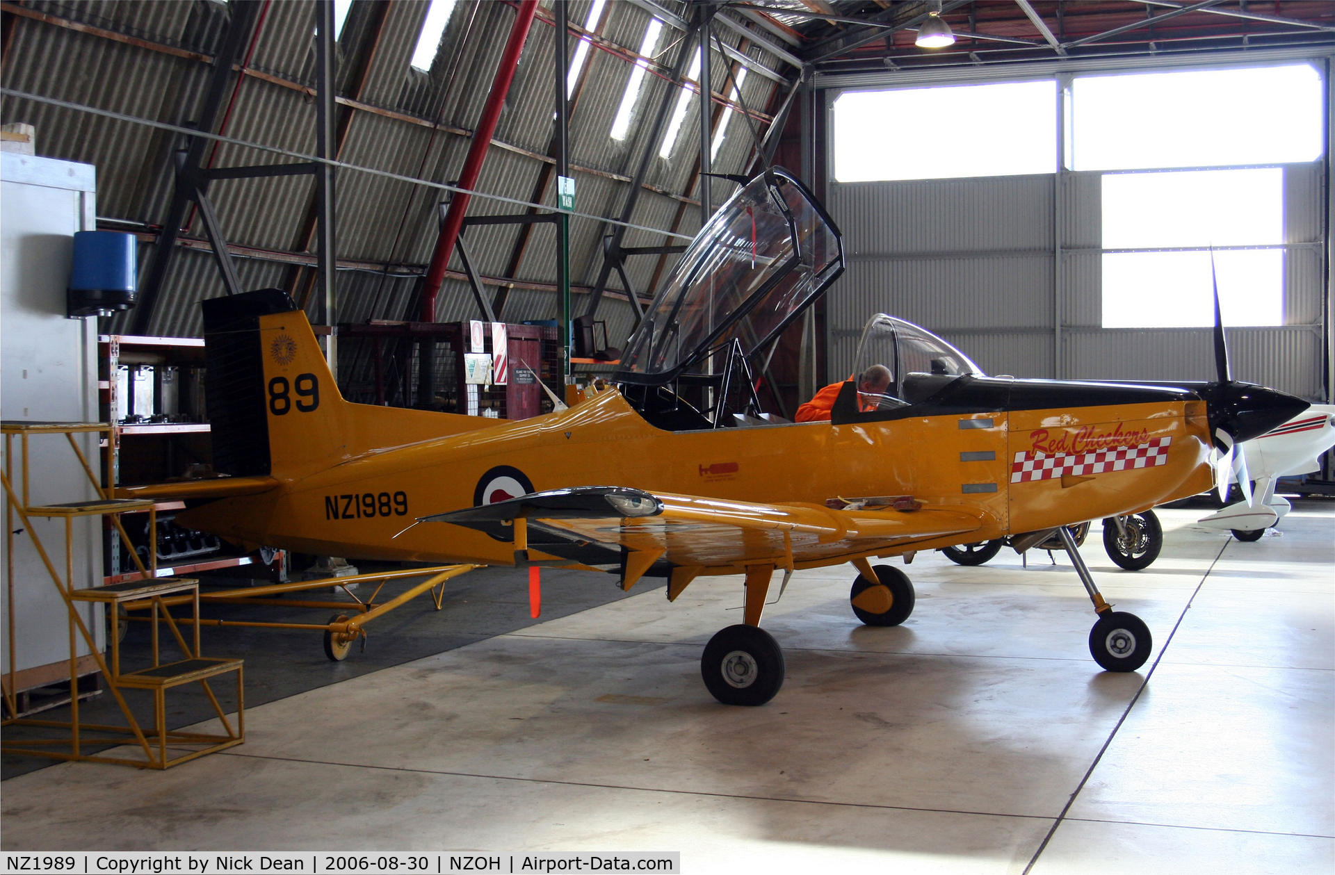NZ1989, 1998 Pacific Aerospace CT/4E Airtrainer C/N 204, /