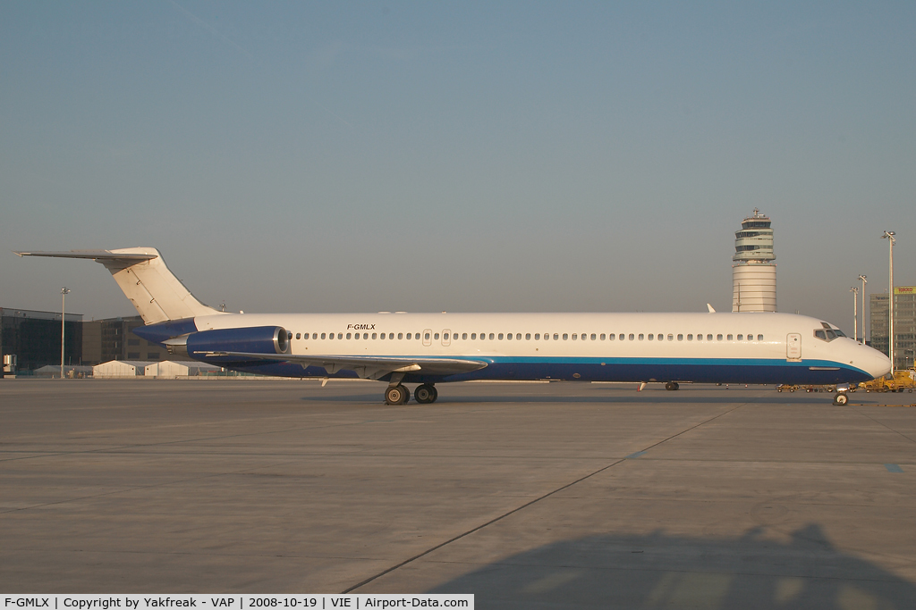 F-GMLX, 1988 McDonnell Douglas MD-83 (DC-9-83) C/N 49823, Blueline MD80