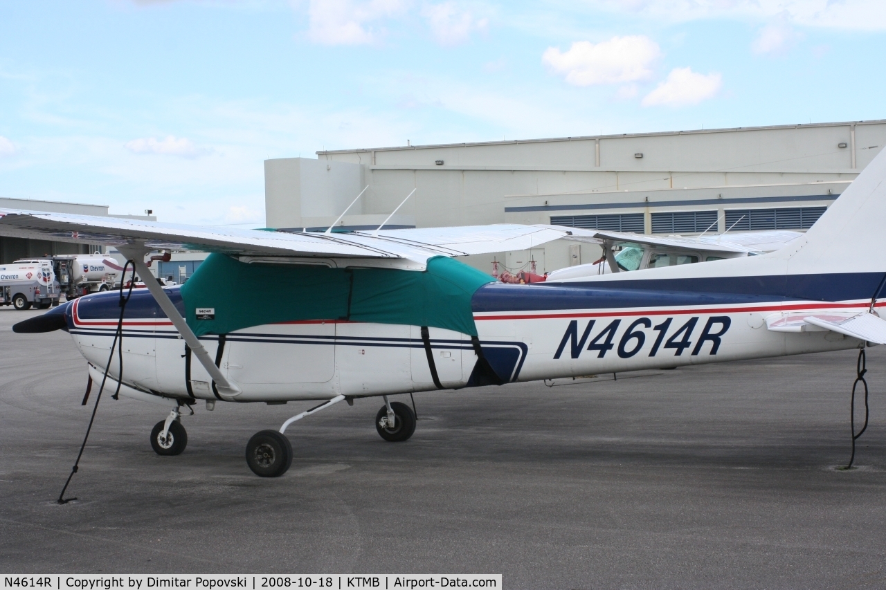 N4614R, 1979 Cessna 172RG Cutlass RG C/N 172RG0004, /