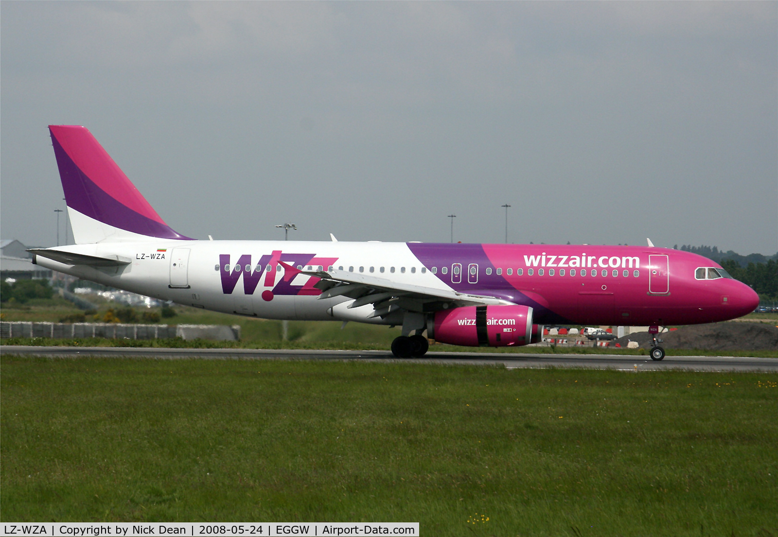LZ-WZA, 2005 Airbus A320-232 C/N 2571, /