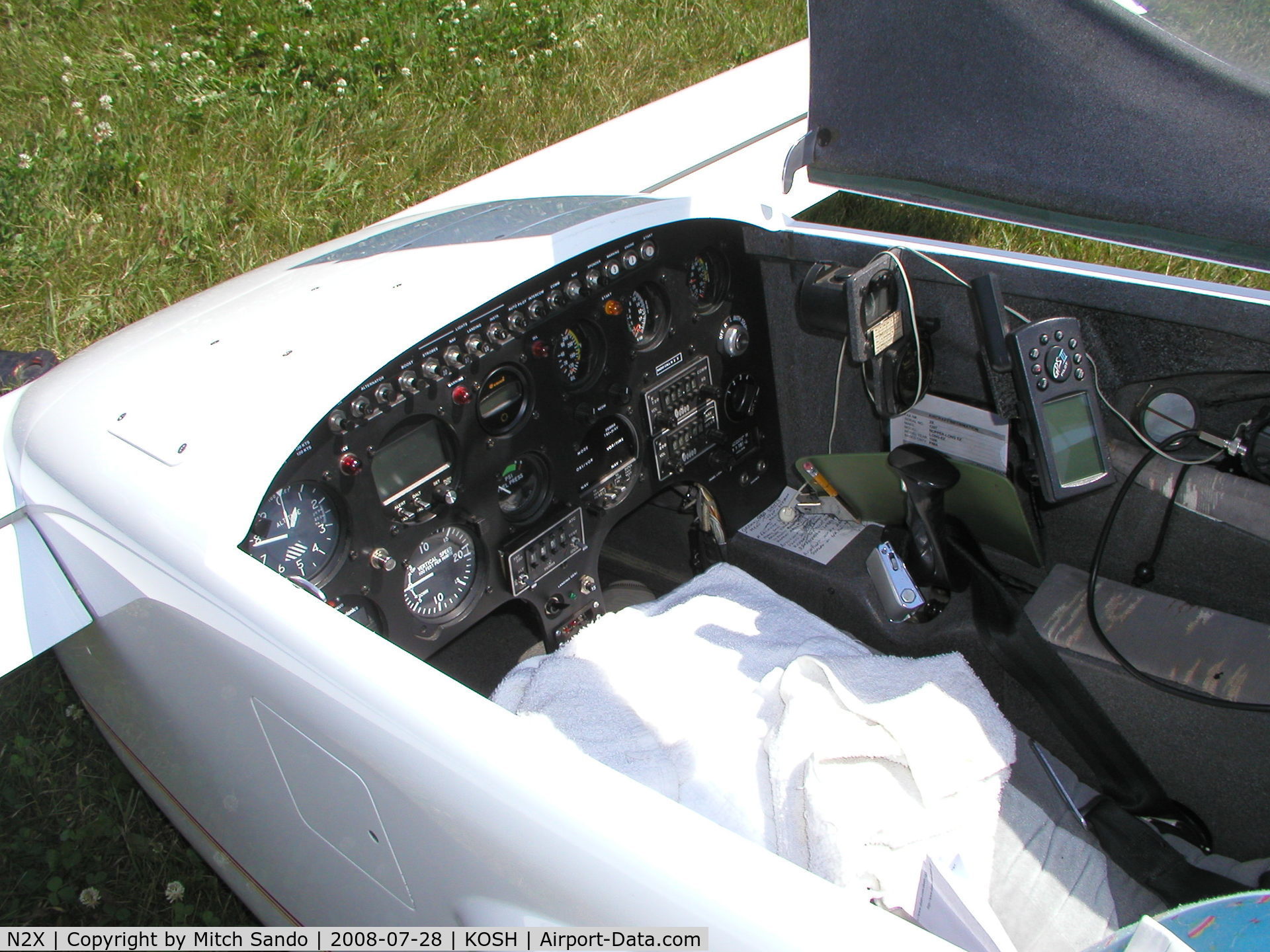 N2X, 1986 Rutan Long-EZ C/N 1207, EAA AirVenture 2008.
