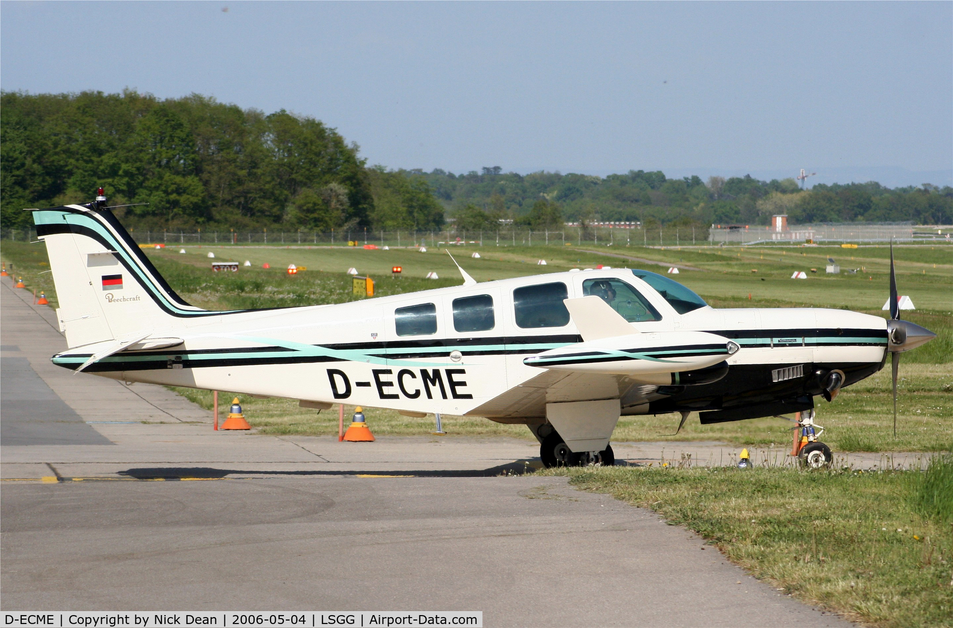 D-ECME, Beech A36 Bonanza 36 C/N E-2355, Turbine modified