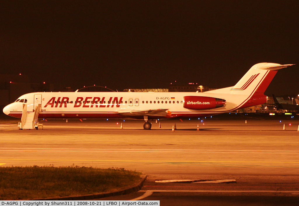 D-AGPG, 1990 Fokker 100 (F-28-0100) C/N 11306, Night stop for this Air Berlin F100 used by OLT this day !
