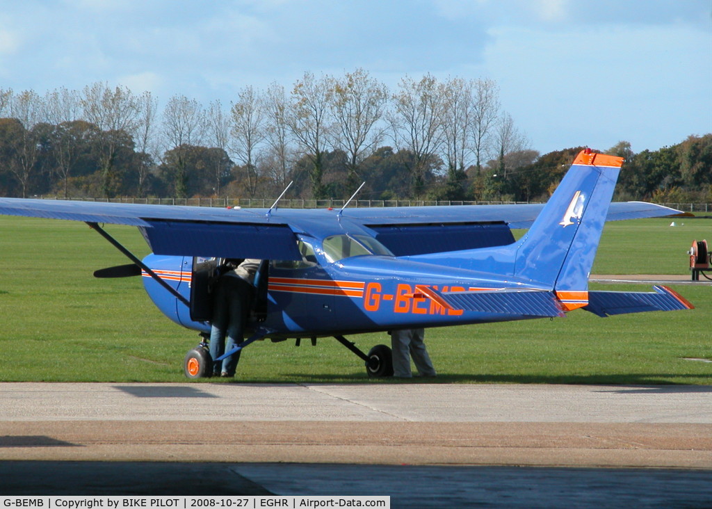 G-BEMB, 1976 Reims F172M ll Skyhawk C/N 1487, COLORFULL 172