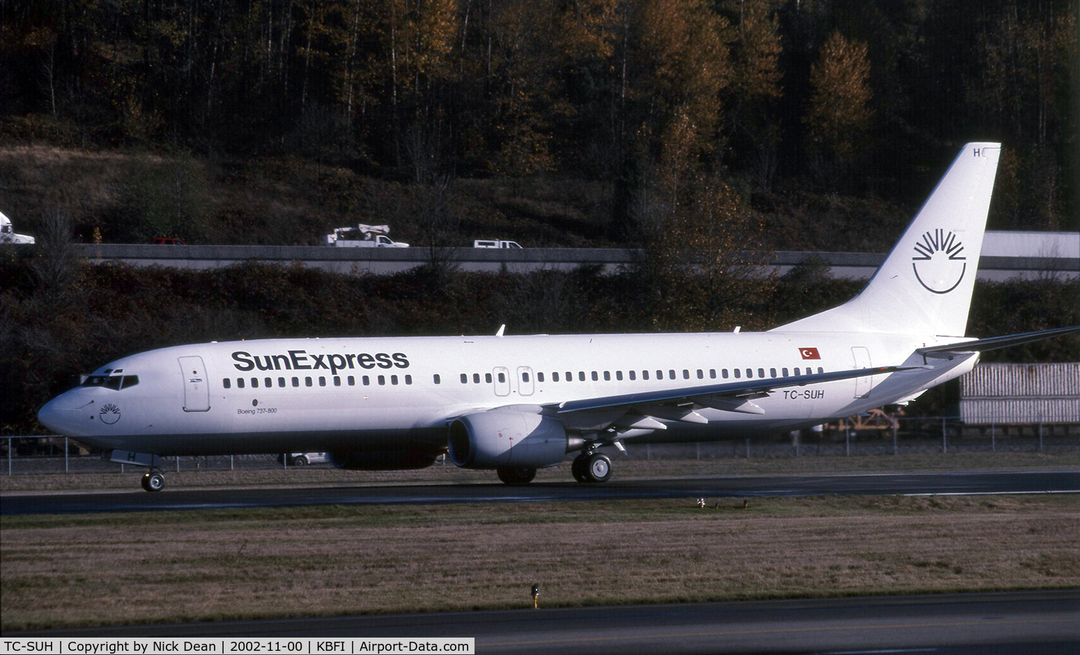 TC-SUH, 2002 Boeing 737-8CX C/N 32366, Scanned from a slide