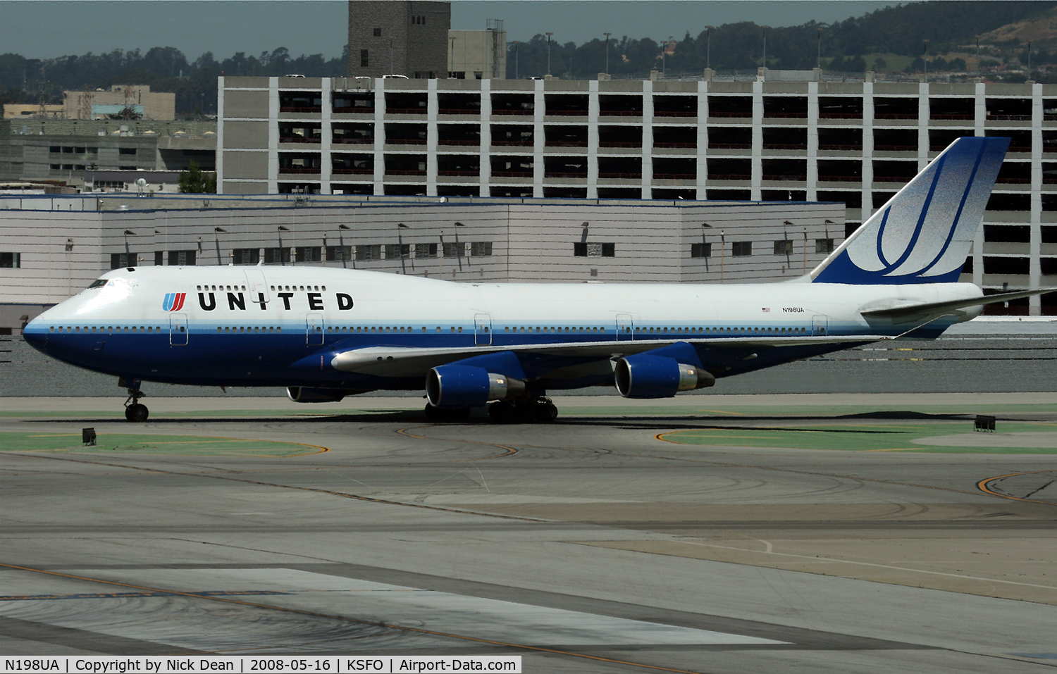 N198UA, 1997 Boeing 747-422 C/N 28716, Arriving to take me on the 15th annual Europe trip (15H Upper Deck)