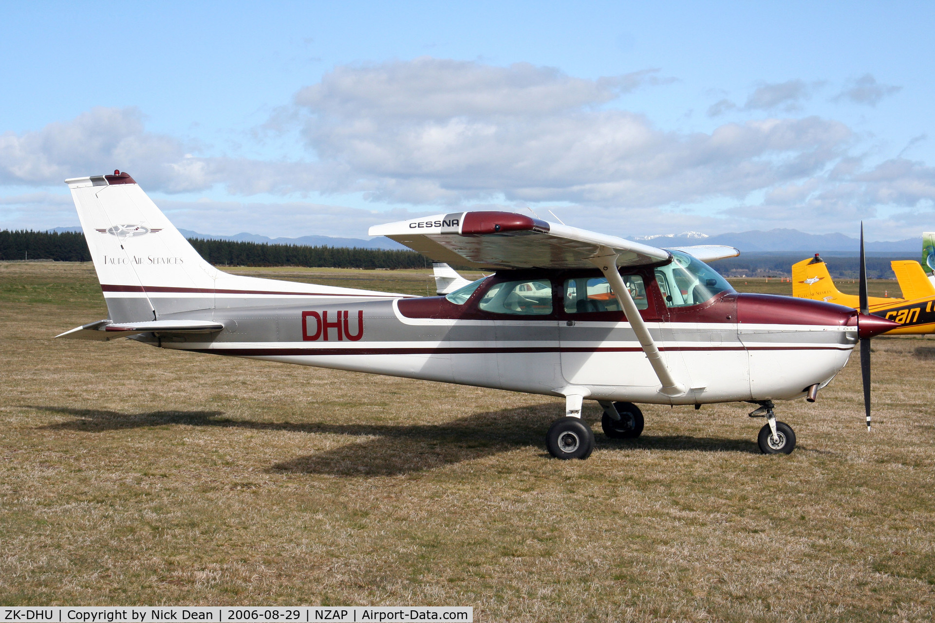 ZK-DHU, 1973 Cessna 172M Skyhawk C/N 172-61028, /