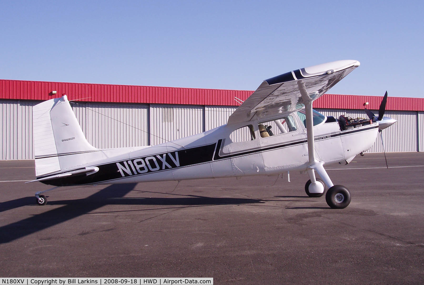 N180XV, 1961 Cessna 180D C/N 18050998, Visitor