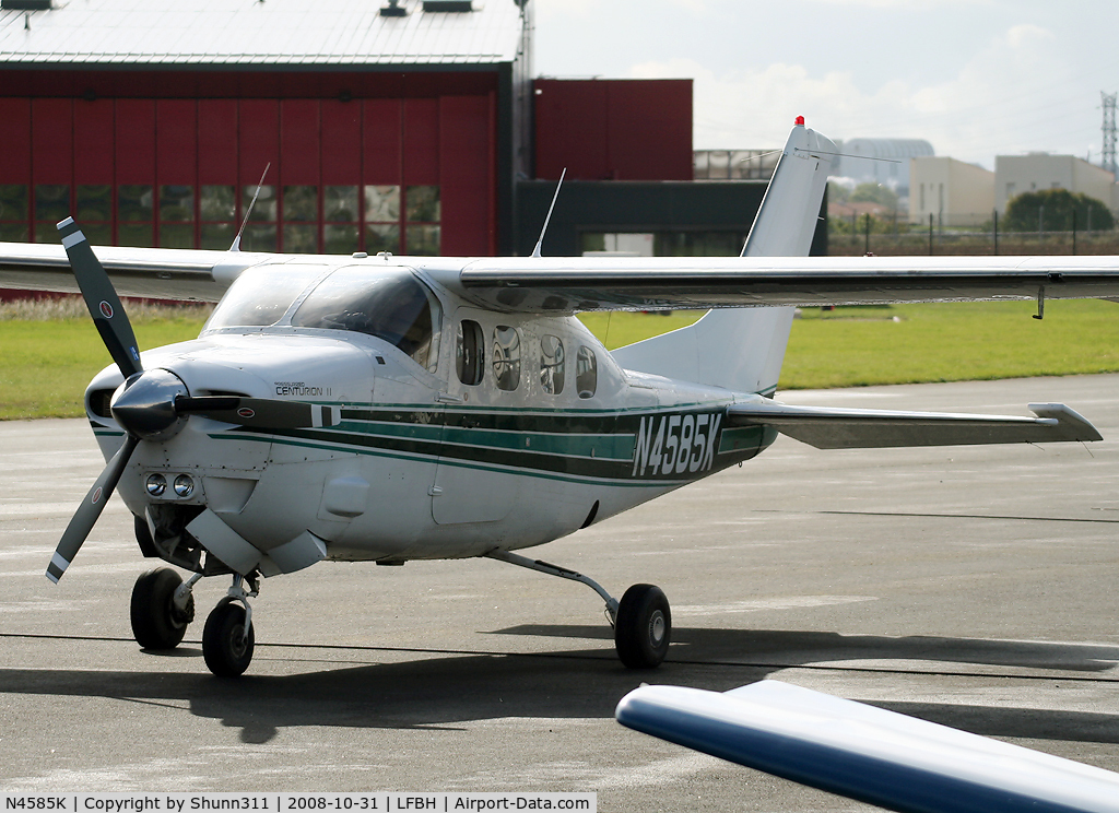 N4585K, 1979 Cessna P210N Pressurised Centurion C/N P21000318, Parked at the General Aviation area...