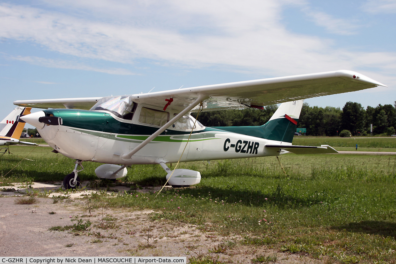 C-GZHR, 1977 Cessna R172K Hawk XP C/N R1722728, /