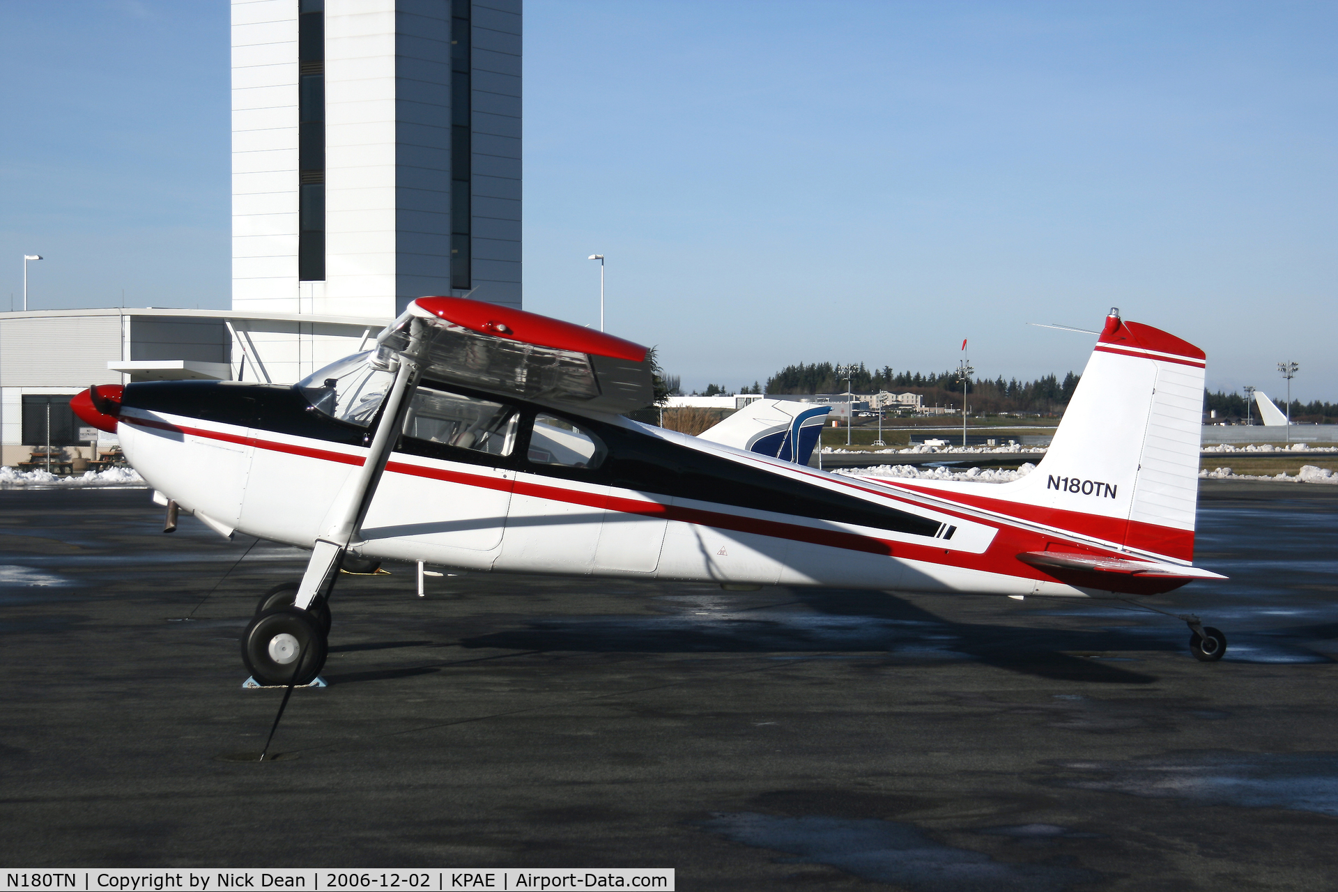 N180TN, 1956 Cessna 180 C/N 32260, KPAE