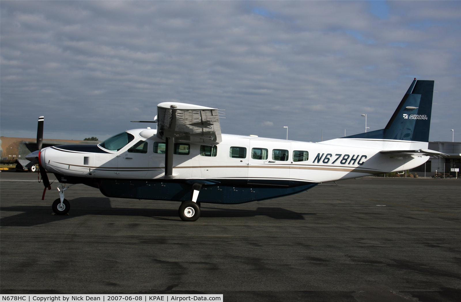 N678HC, 2004 Cessna 208B C/N 208B1102, /