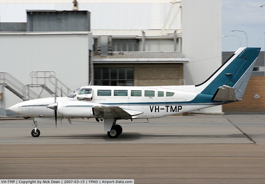 VH-TMP, 1977 Cessna 404 Titan C/N 4040125, /