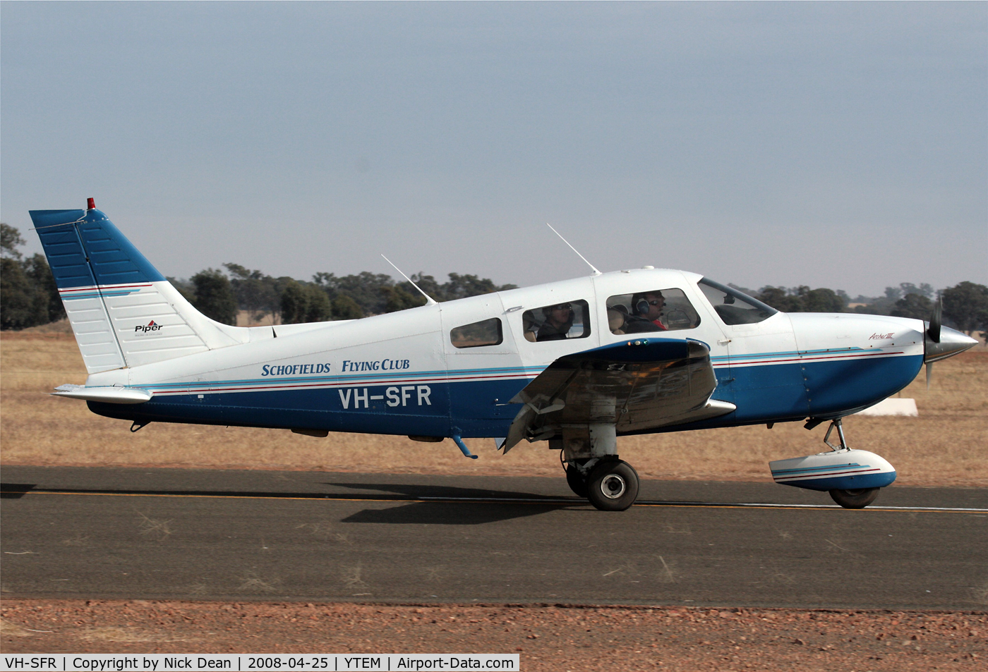 VH-SFR, 1996 Piper PA-28-181 C/N 2843062, !