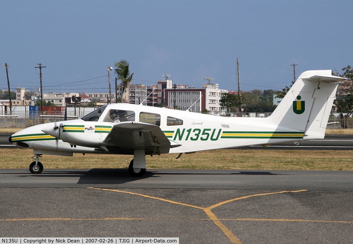 N135U, 1997 Piper PA-44-180 Seminole C/N 4496015, /