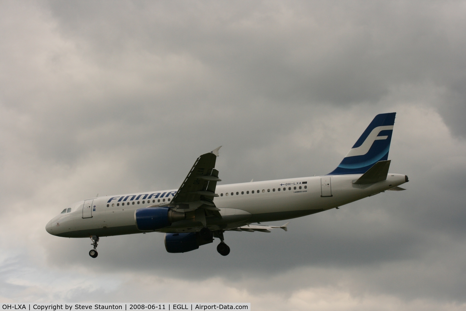 OH-LXA, 2001 Airbus A320-214 C/N 1405, Taken at London Heathrow 11th June 2008