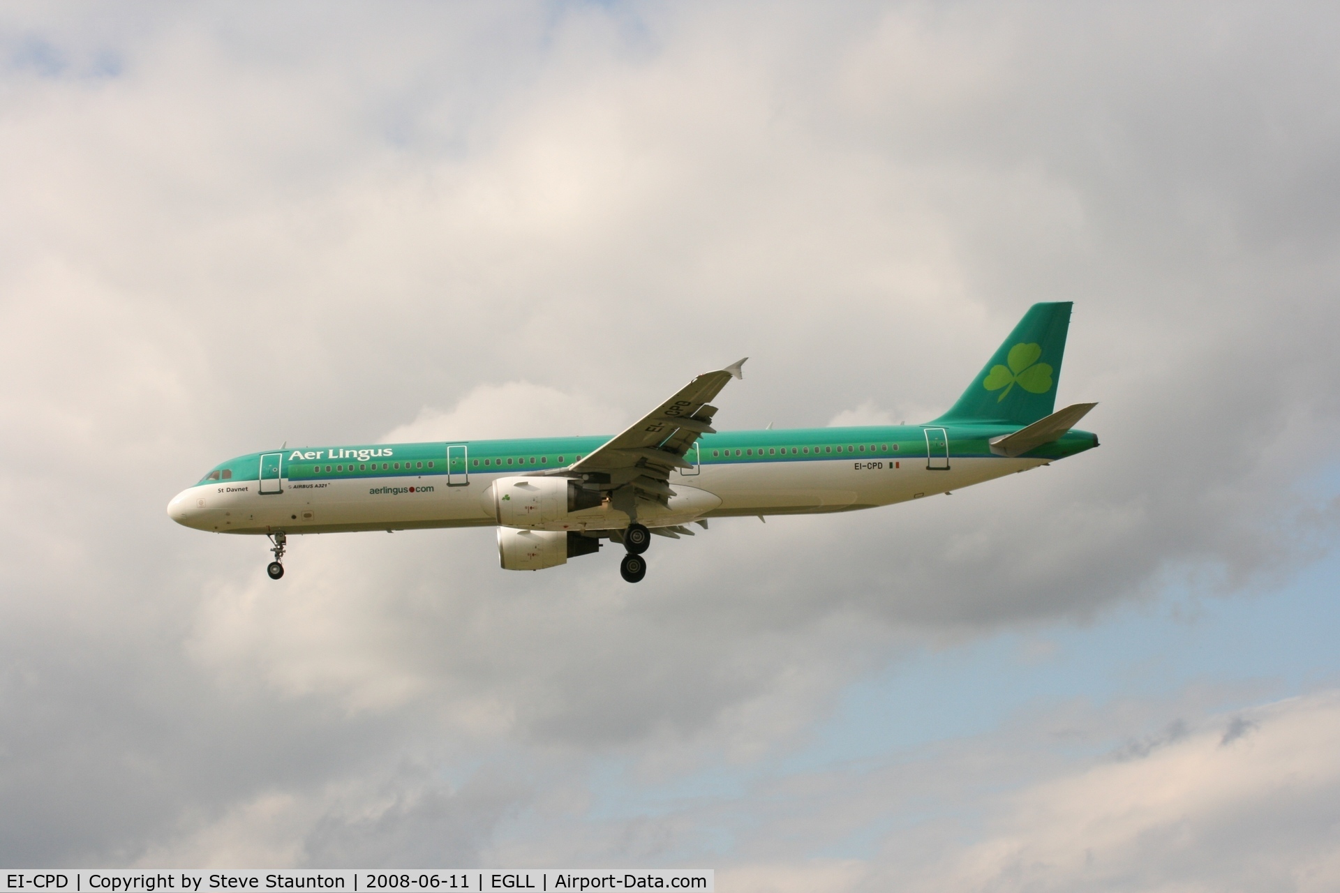 EI-CPD, 1998 Airbus A321-211 C/N 0841, Taken at London Heathrow 11th June 2008