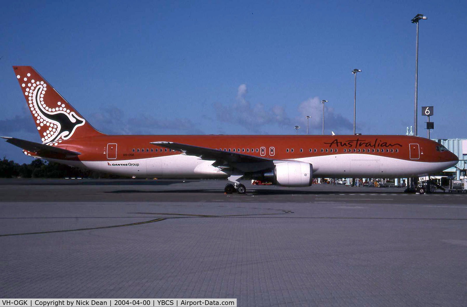 VH-OGK, 1991 Boeing 767-338 C/N 25316, /