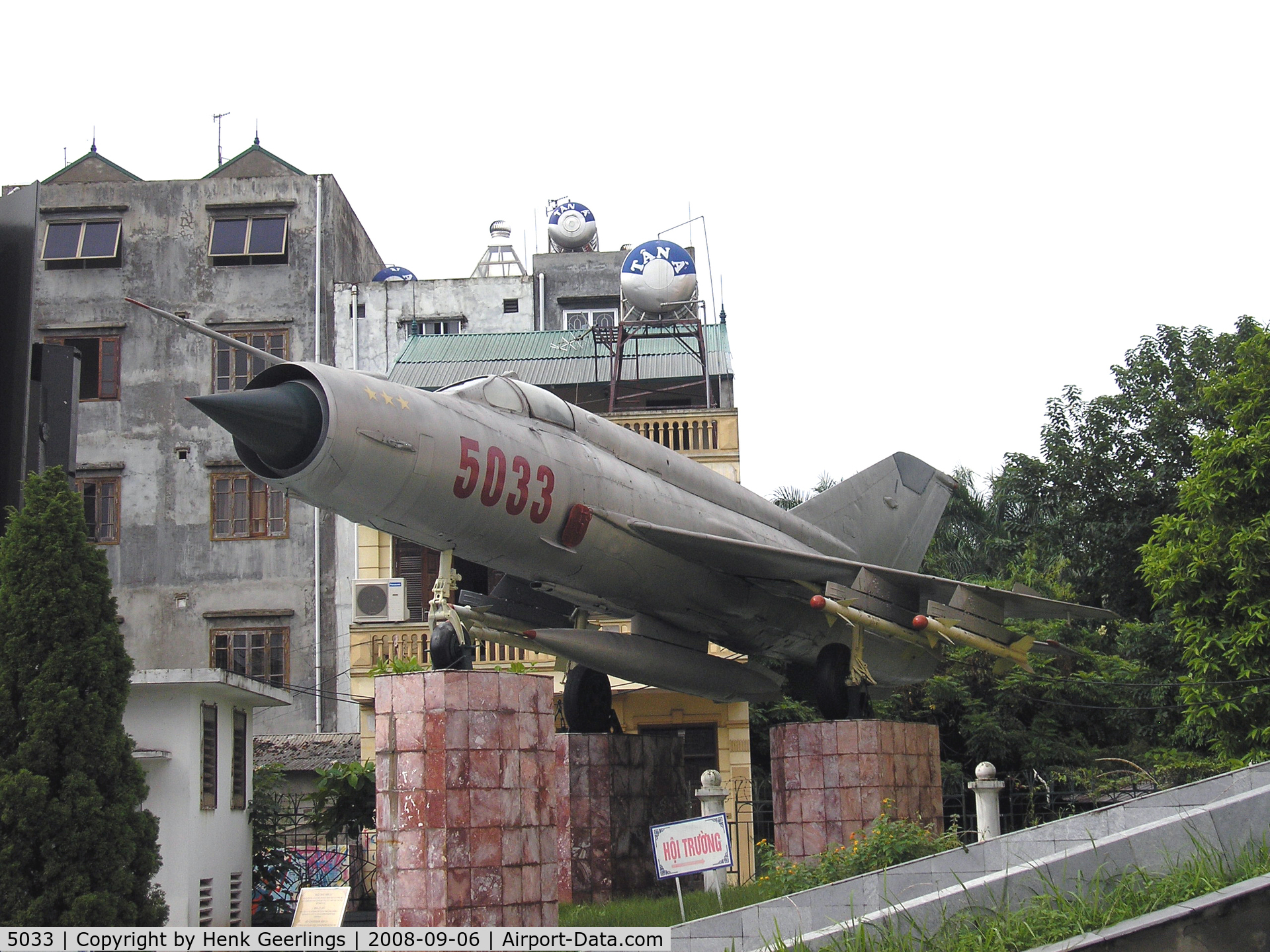 5033, Mikoyan-Gurevich MiG-21bis C/N Not found 5033, Hanoi, B-52 museum