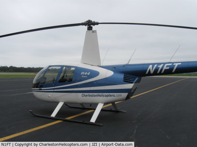 N1FT, 1999 Robinson R44 C/N 0658, opperated by charlestonhelicopters.com