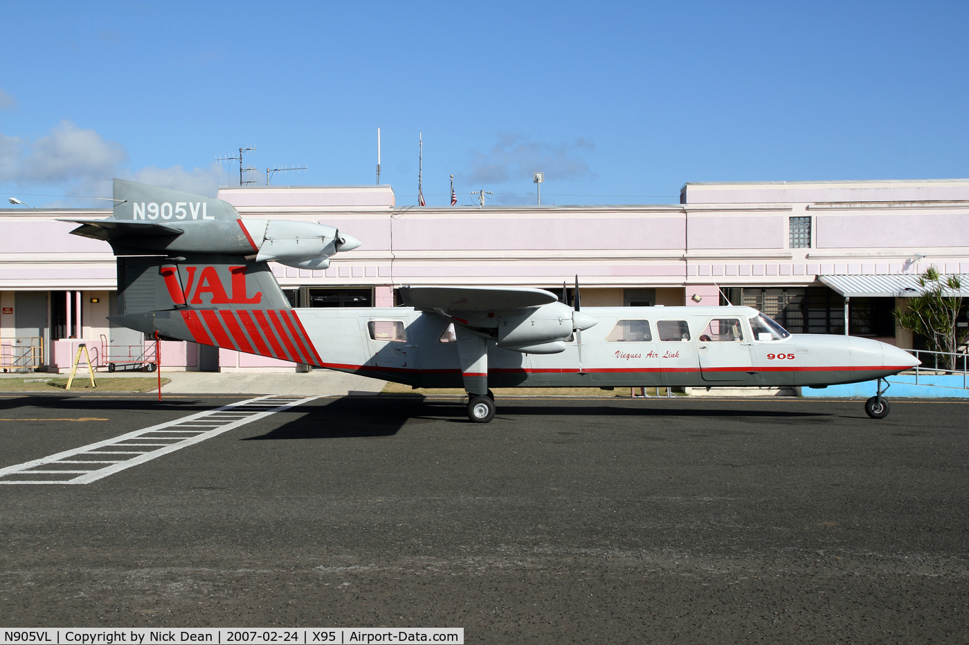 N905VL, 1982 Britten-Norman BN-2A Mk.III-2 Trislander C/N 1048, /