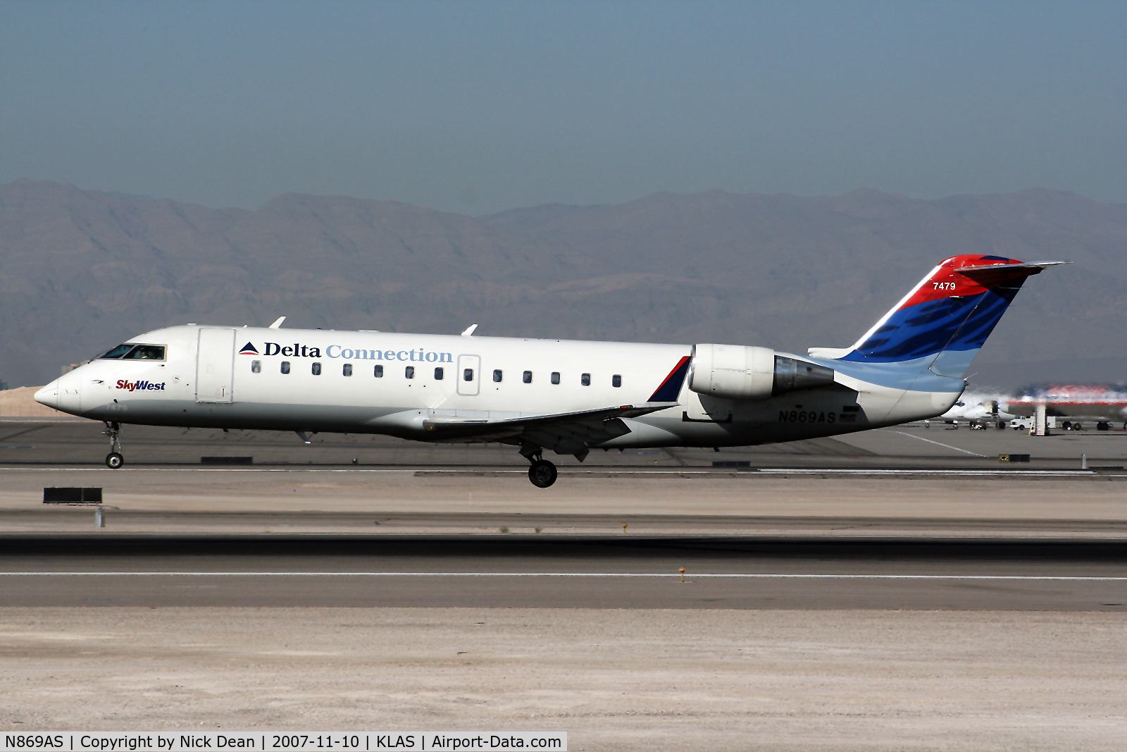 N869AS, 2001 Bombardier CRJ-200ER (CL-600-2B19) C/N 7479, /