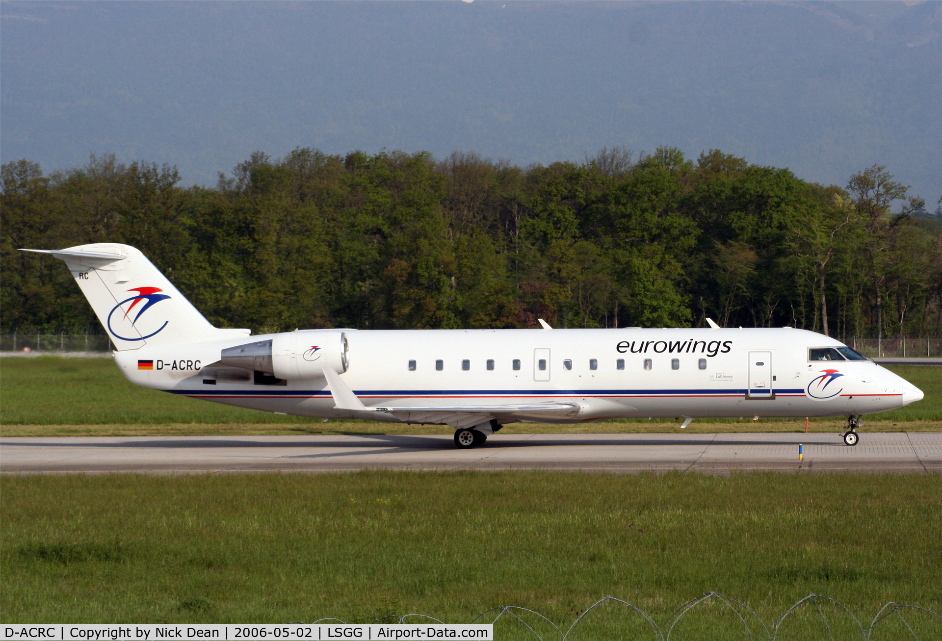 D-ACRC, 2001 Canadair CRJ-200ER (CL-600-2B19) C/N 7573, LSGG
