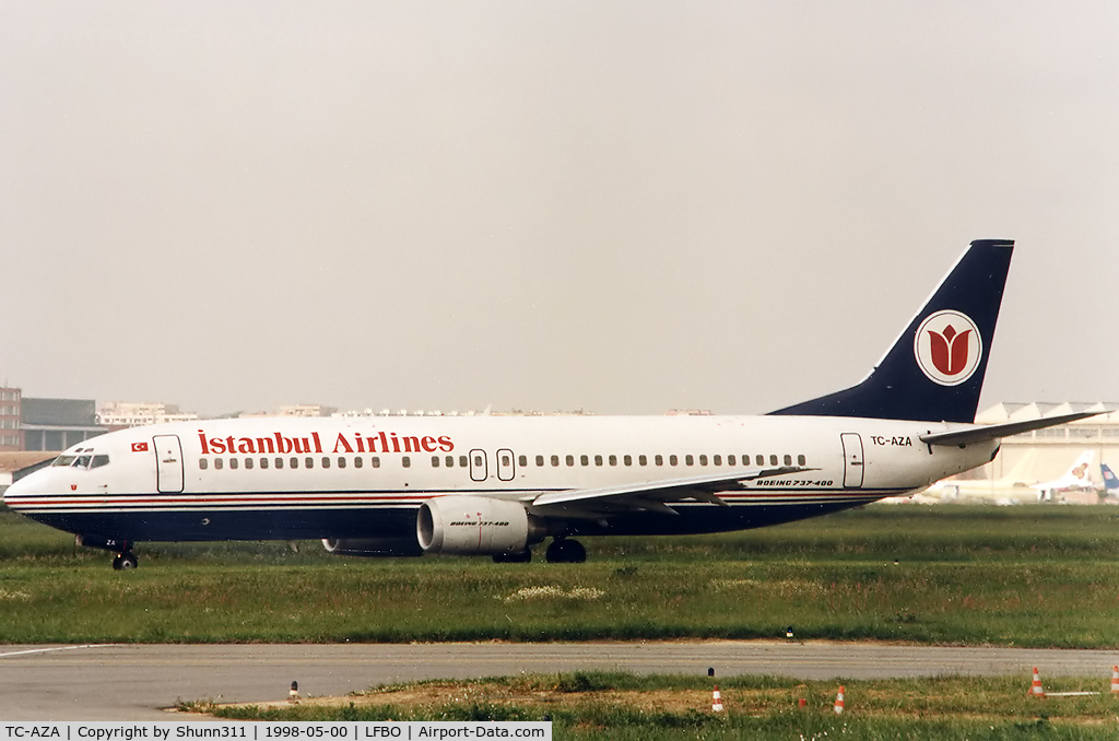 TC-AZA, 1990 Boeing 737-4Y0F C/N 24691, Rolling holding point rwy 32R for departure...
