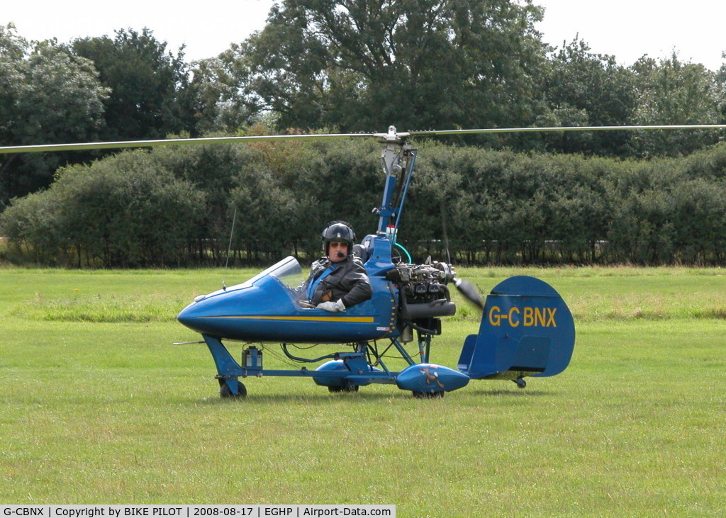 G-CBNX, 2002 Montgomerie-Bensen B-8MR Gyrocopter C/N PFA G/01A-1345, POPHAM VISITOR