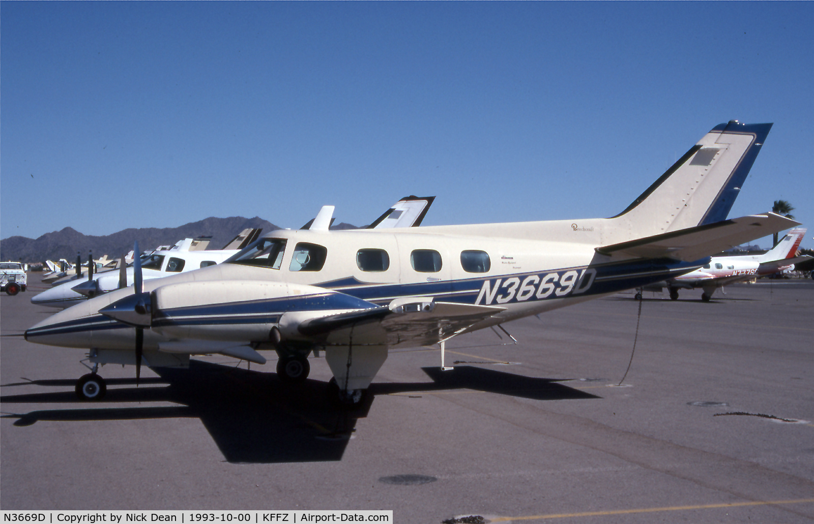 N3669D, 1980 Beech B-60 Duke C/N P-544, /