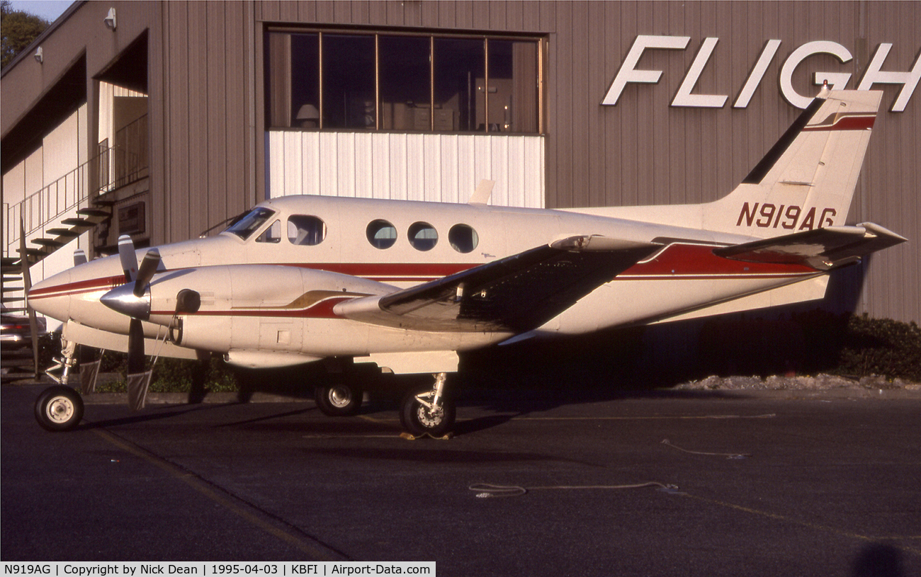 N919AG, 1968 Beech B90 C/N LJ-432, A king air