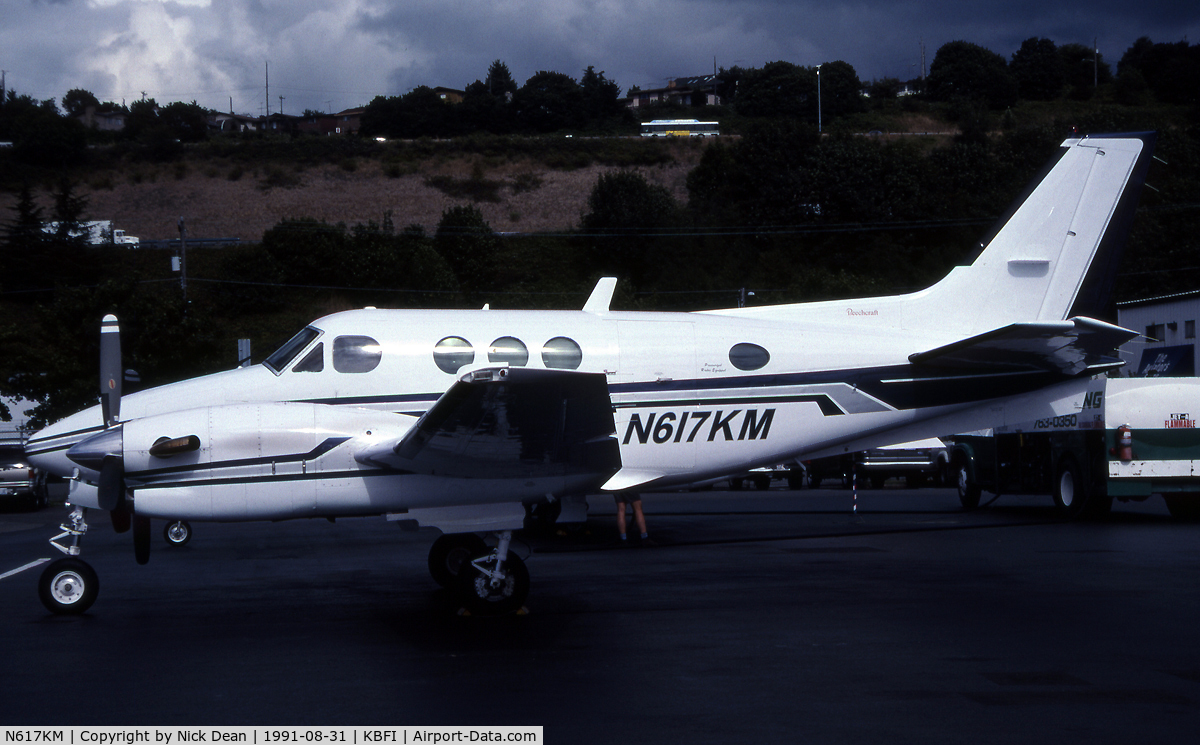 N617KM, Beech C90A King Air C/N LJ-1095, Its a King Air
