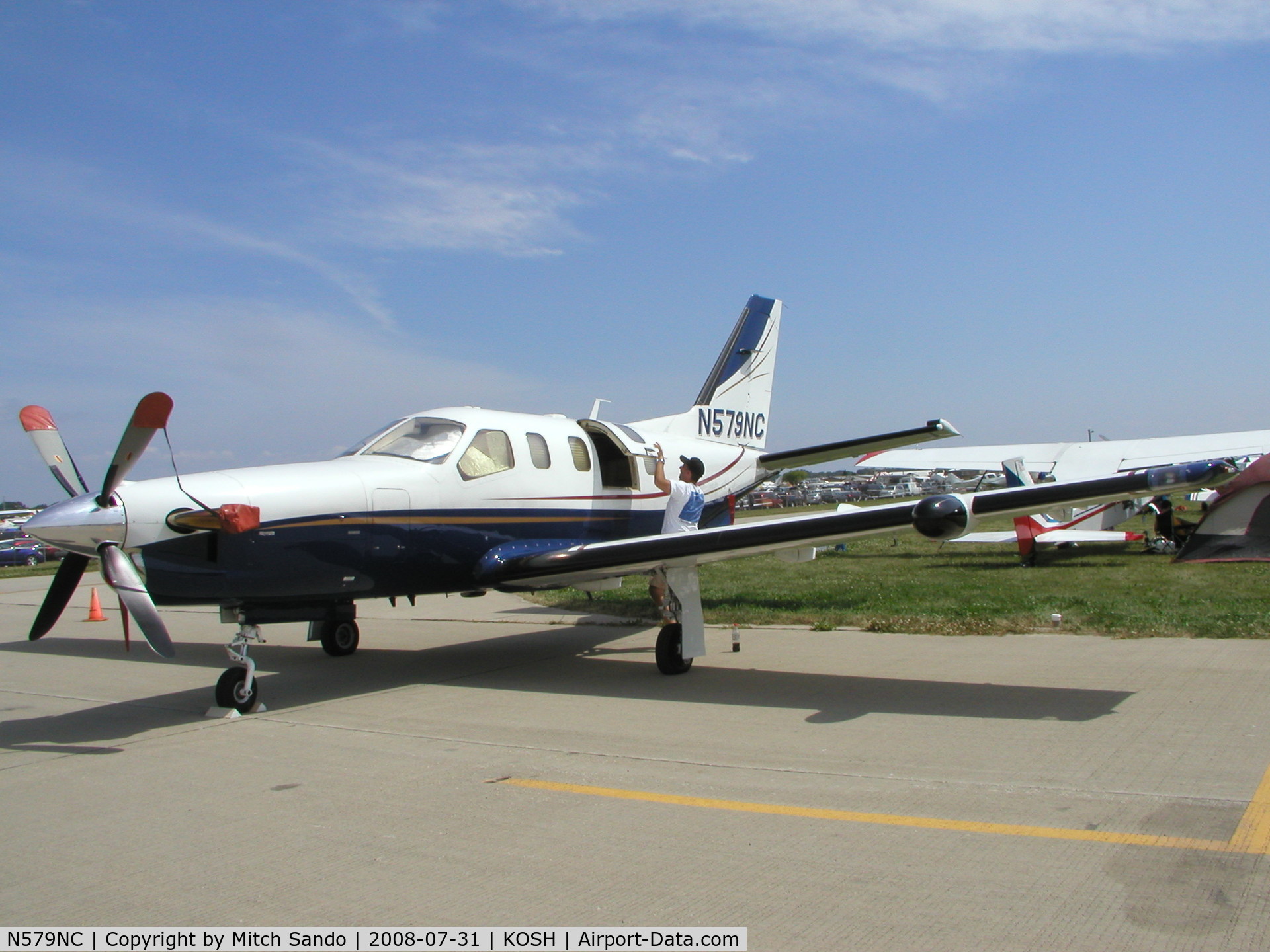N579NC, 1995 Socata TBM-700 C/N 102, EAA AirVenture 2008.