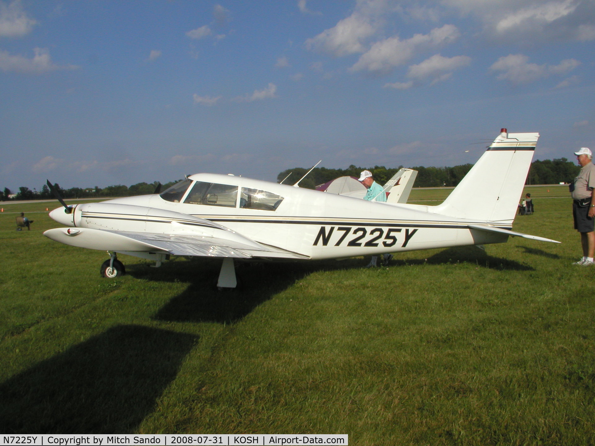 N7225Y, 1964 Piper PA-30 Twin Comanche C/N 30-248, EAA AirVenture 2008.