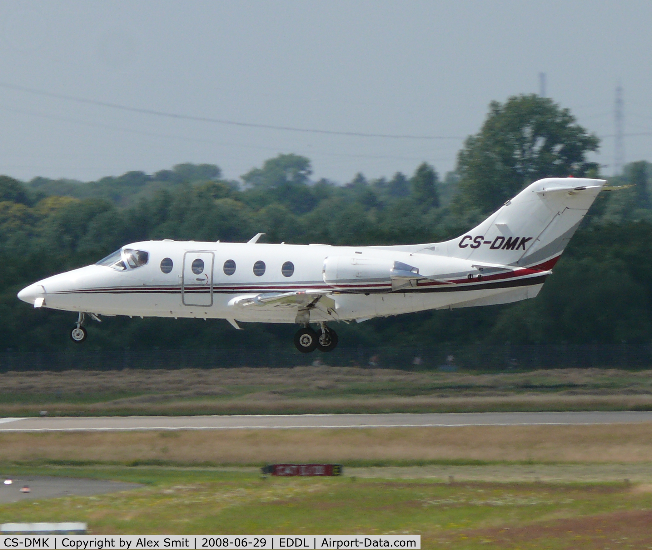 CS-DMK, 2006 Hawker Beechcraft 400A Beechjet Beechjet C/N RK-464, Beechcraft BeechJet 400XP CS-DMK