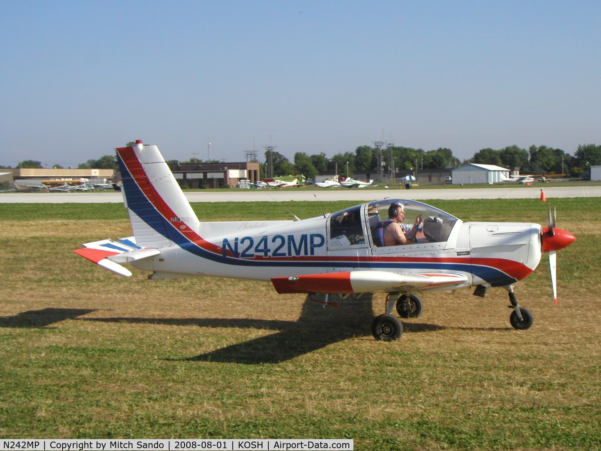 N242MP, 1994 Moravan Z242L C/N 0660, EAA AirVenture 2008.