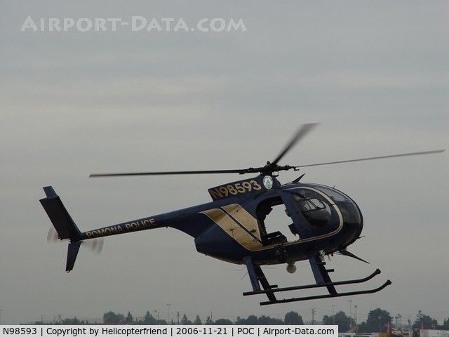 N98593, 1967 Hughes OH-6A Cayuse C/N 0978, Entering Pomona PD fenced heliport area at Brackett