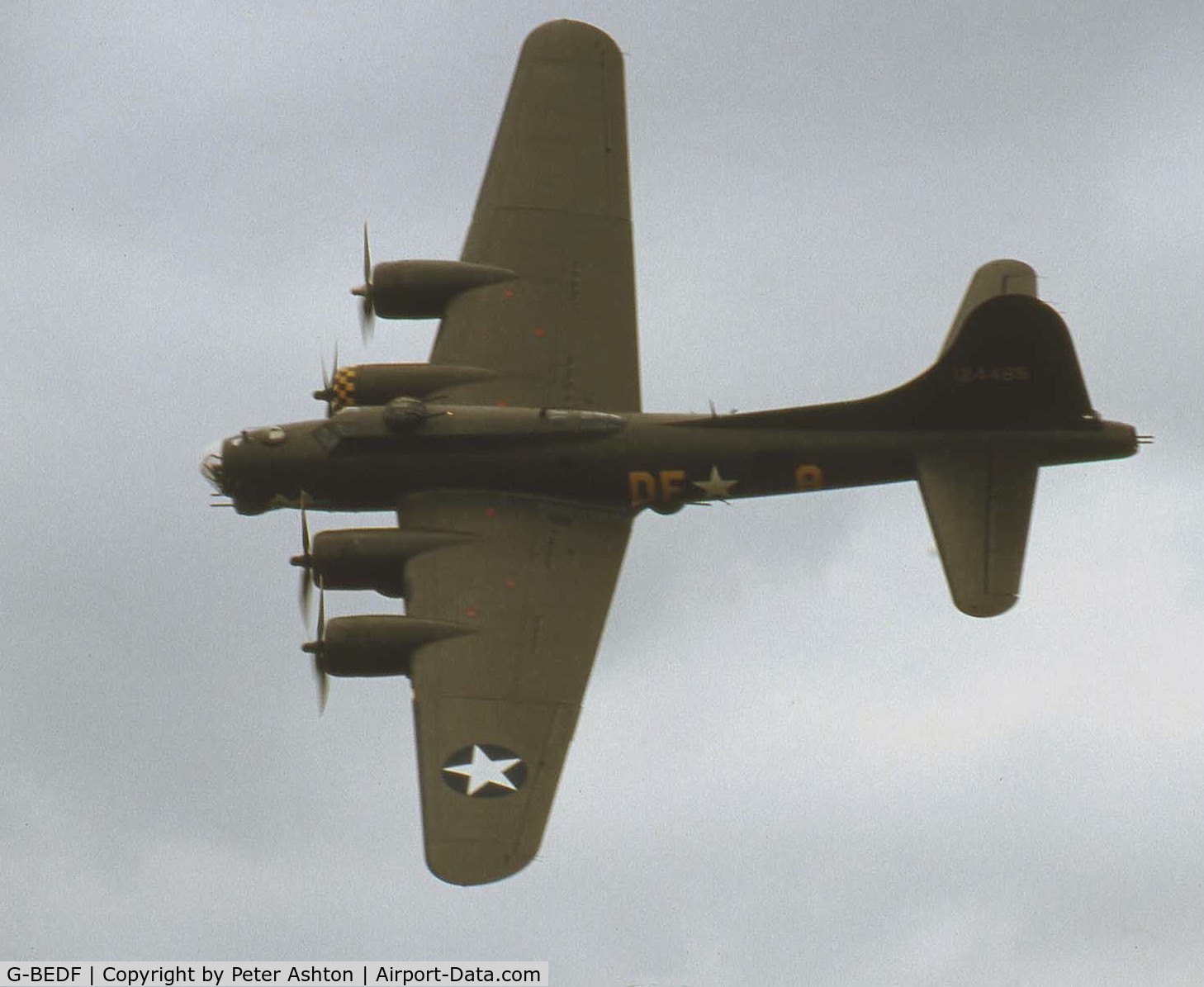 G-BEDF, 1944 Boeing B-17G Flying Fortress C/N 8693, Old Warden, Bedfordshire, England. August 1993