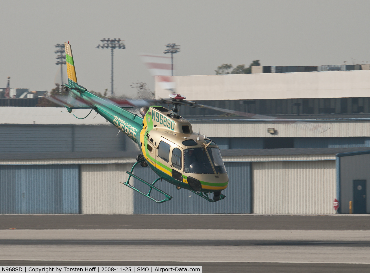 N968SD, 2003 Eurocopter AS-350B-2 Ecureuil Ecureuil C/N 3757, Los Angeles County Sheriff Department Airship N968SD departing on RWY 03