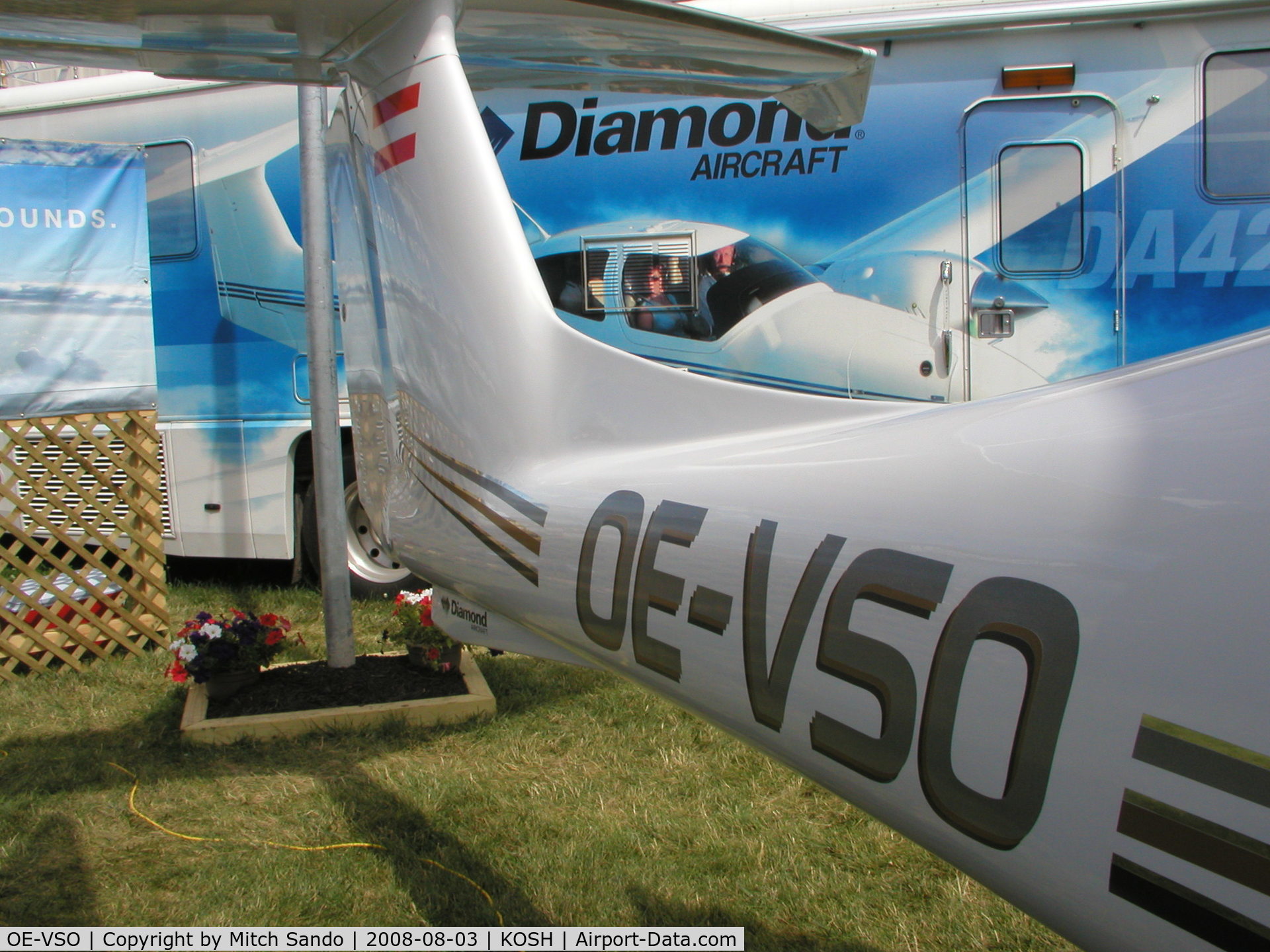 OE-VSO, 2008 Diamond DA-50 Superstar C/N 50.001, EAA AirVenture 2008.