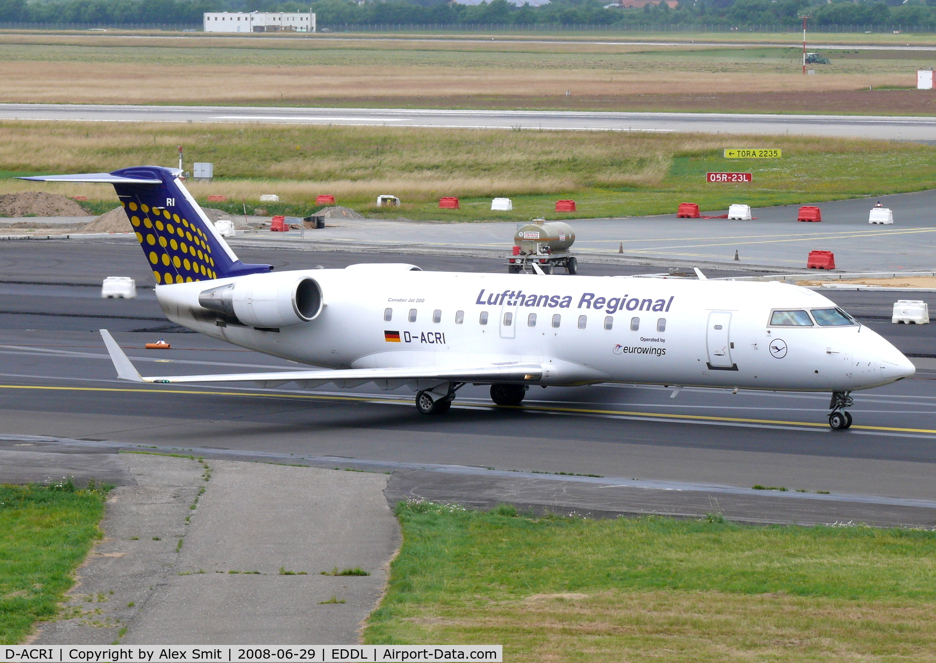 D-ACRI, 2003 Bombardier CRJ-200ER (CL-600-2B19) C/N 7862, Canadair RJ200 D-ACRI Lufthansa Regional