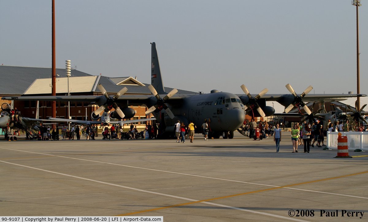 90-9107, 1990 Lockheed C-130H Hercules C/N 382-5238, Small by most cargo standards, she does what others often can't