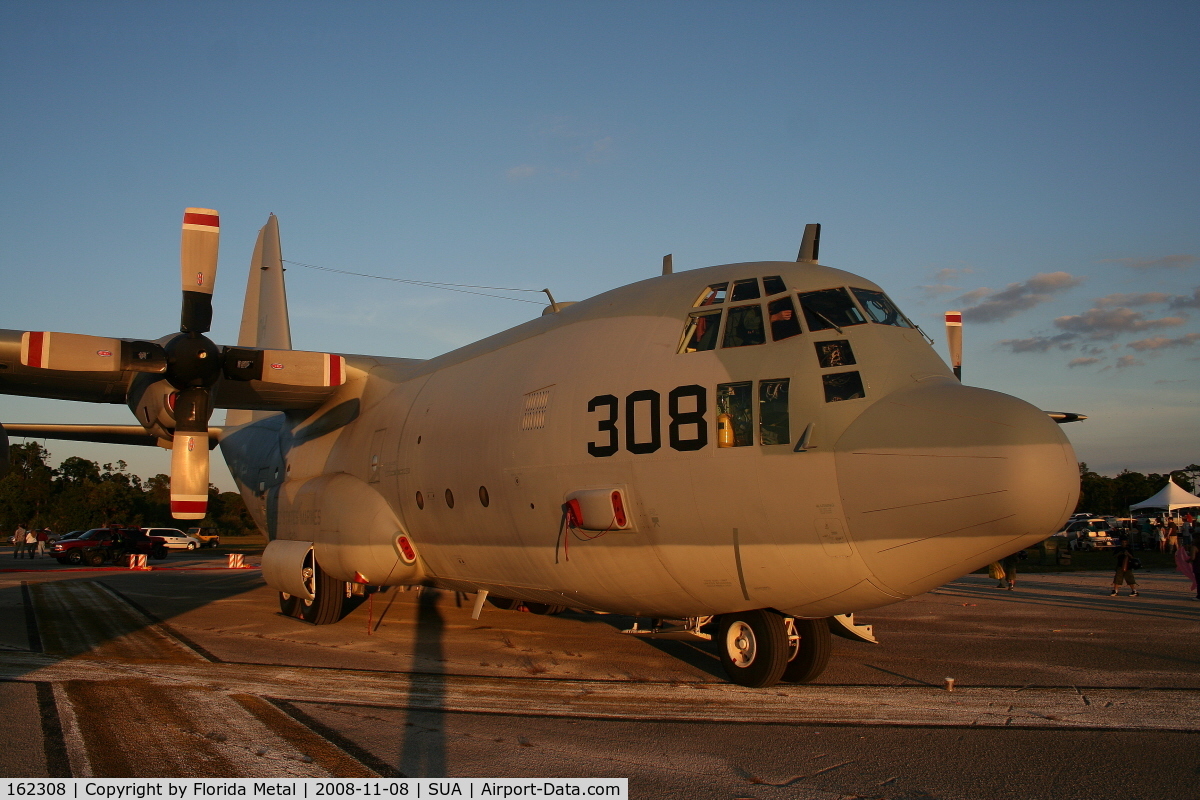 162308, 1982 Lockheed KC-130T Hercules C/N 382-4972, KC-130T Hercules