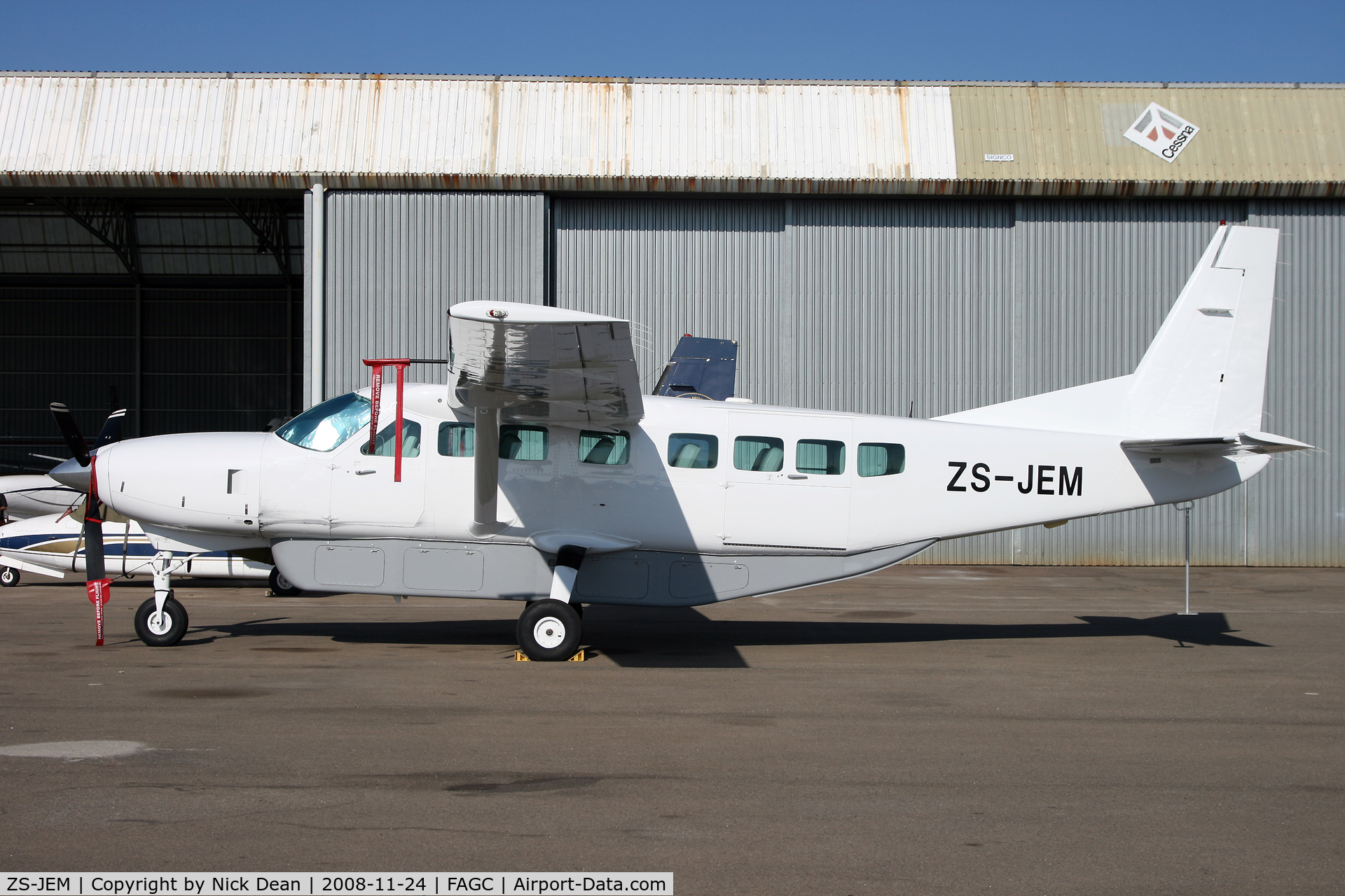 ZS-JEM, 2001 Cessna 208B Grand Caravan C/N 208B0912, FAGC