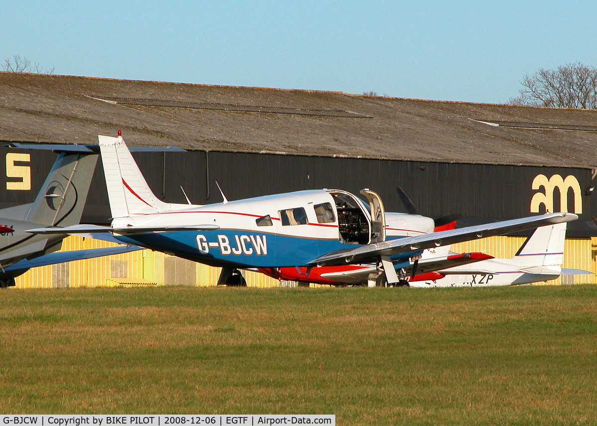 G-BJCW, 1981 Piper PA-32R-301 Saratoga SP C/N 32R-8113094, SARATOGA SP