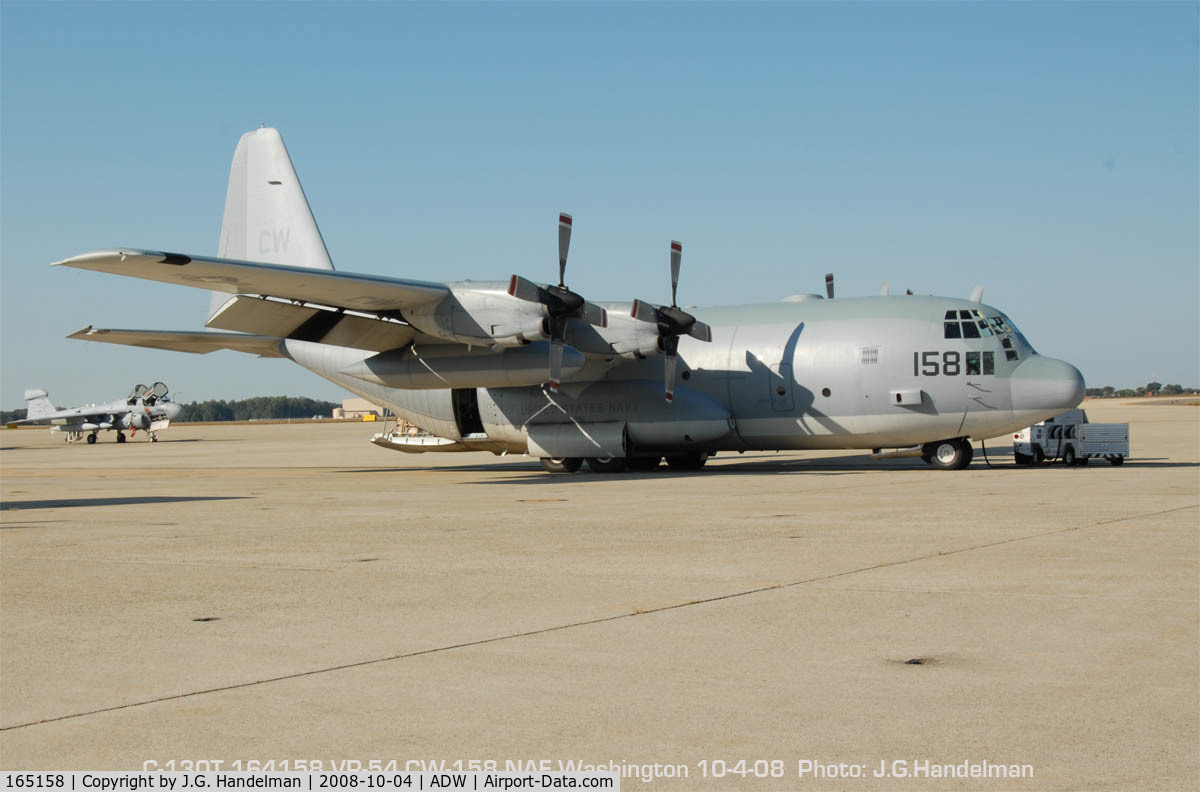 165158, Lockheed C-130T Hercules C/N 382-5341, at NAF Washington