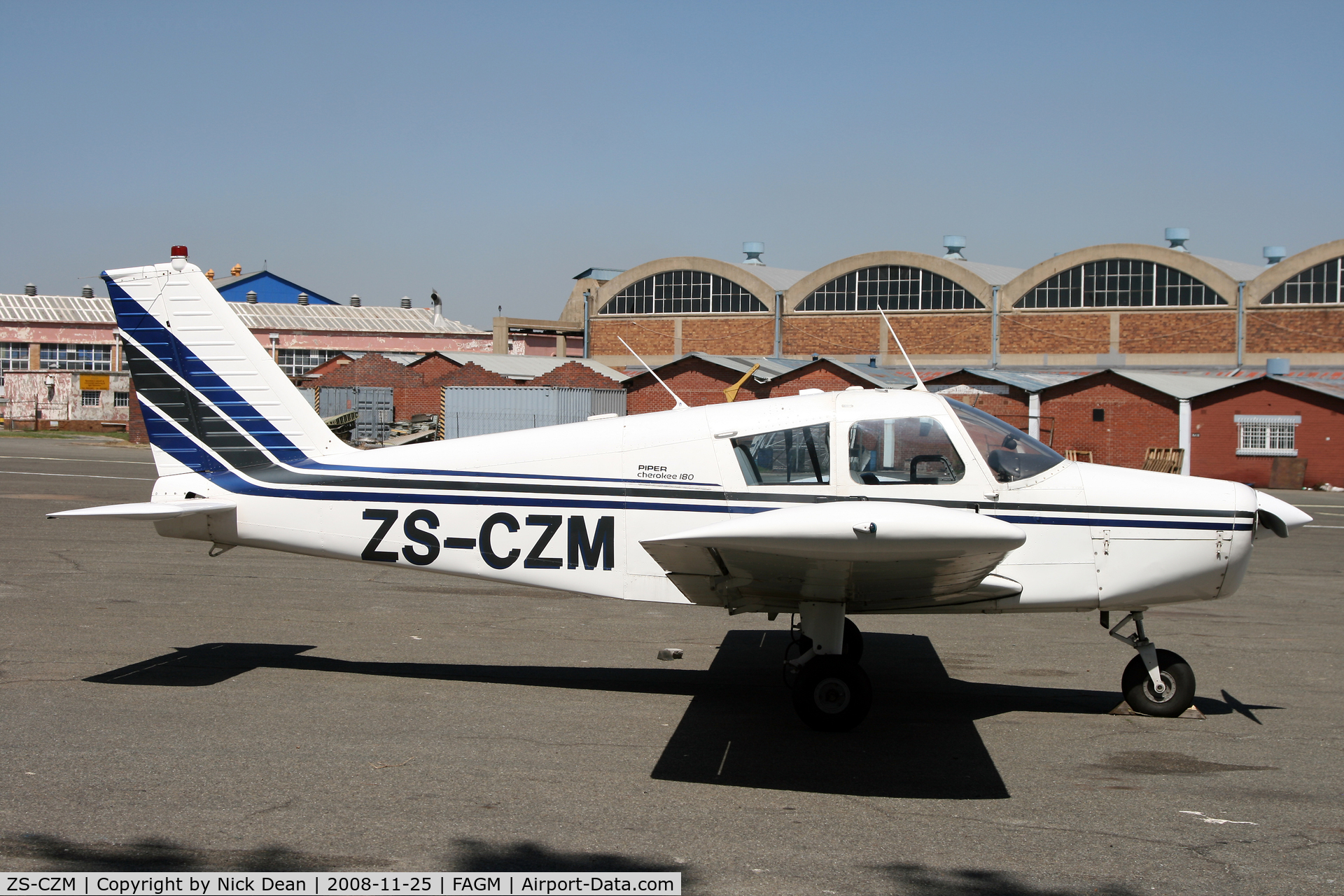 ZS-CZM, Piper PA-28-180 Cherokee B C/N 28-892, FAGM